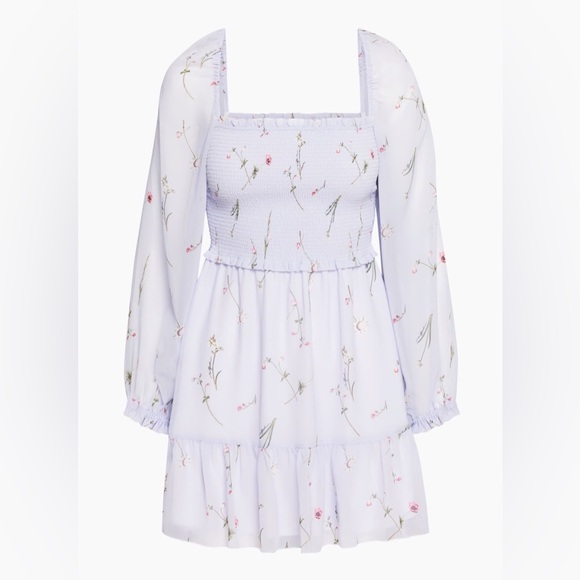 ISO: ❤️ Aritzia Tempest Dresses Size XS - Picture 1 of 4